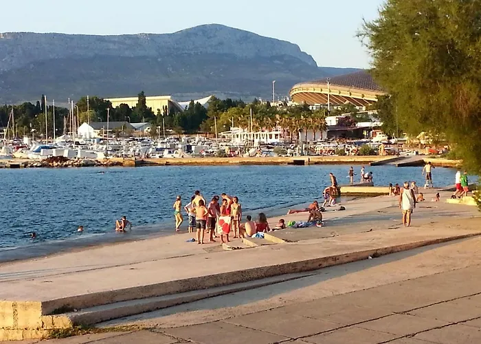 With Wifi - 11654 Апартаменти